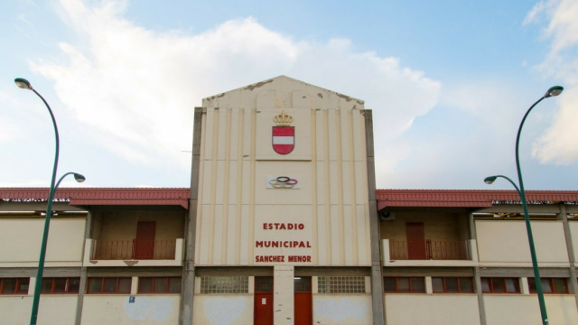 El legendario atleta Sanchéz Menor tiene su estadio en Puertollano