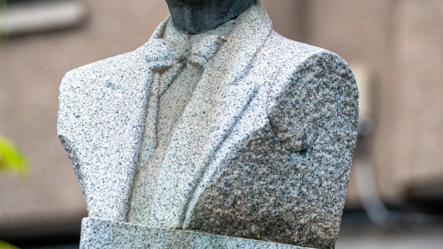 Monolito Dr. Flemming