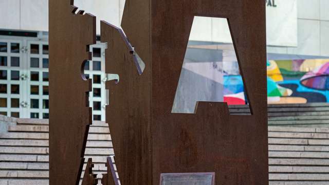 Monumento a Pedro Almodóvar